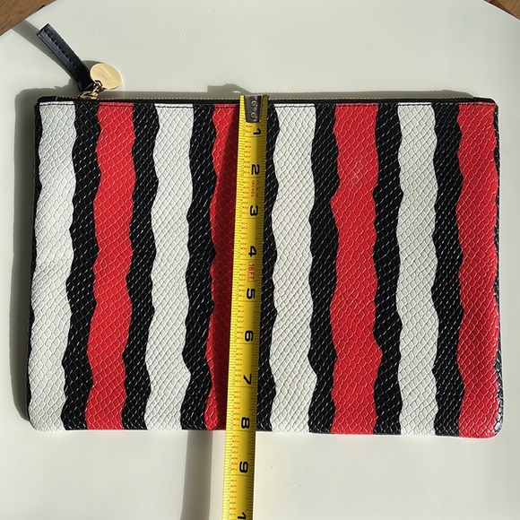 Clare V flat clutch - Picture 7 of 16